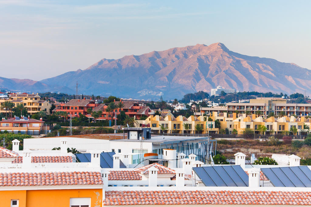 Sechi Aparthotel Marbella - Self Service, With Parking Estepona Exterior foto