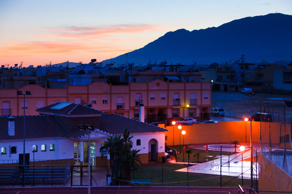 Sechi Aparthotel Marbella - Self Service, With Parking Estepona Exterior foto